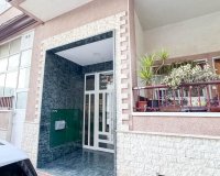 Revente - Appartement -
Torrevieja - PARQUE DE LAS NACIONES