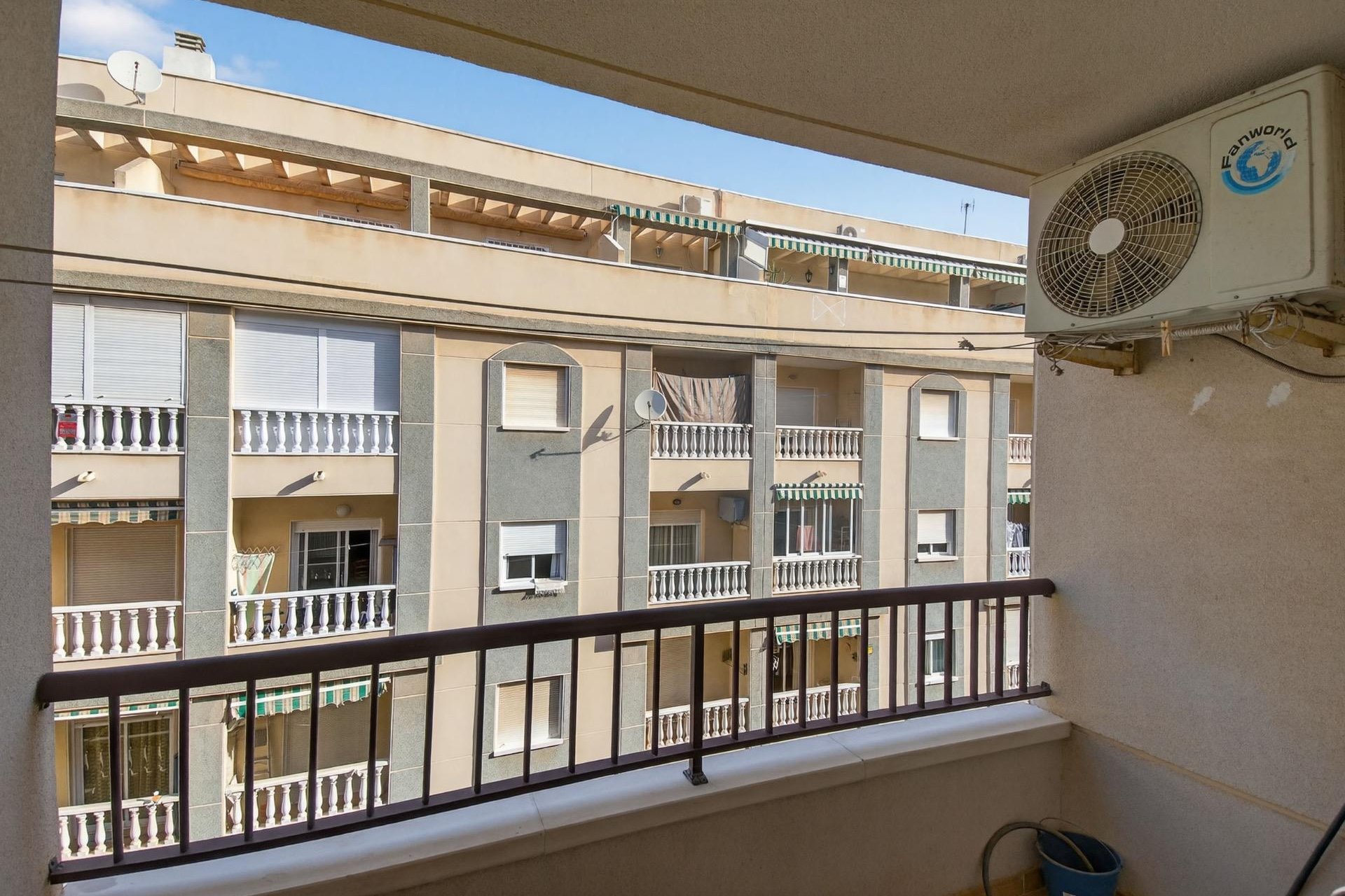 Revente - Appartement -
Torrevieja - PARQUE DE LAS NACIONES