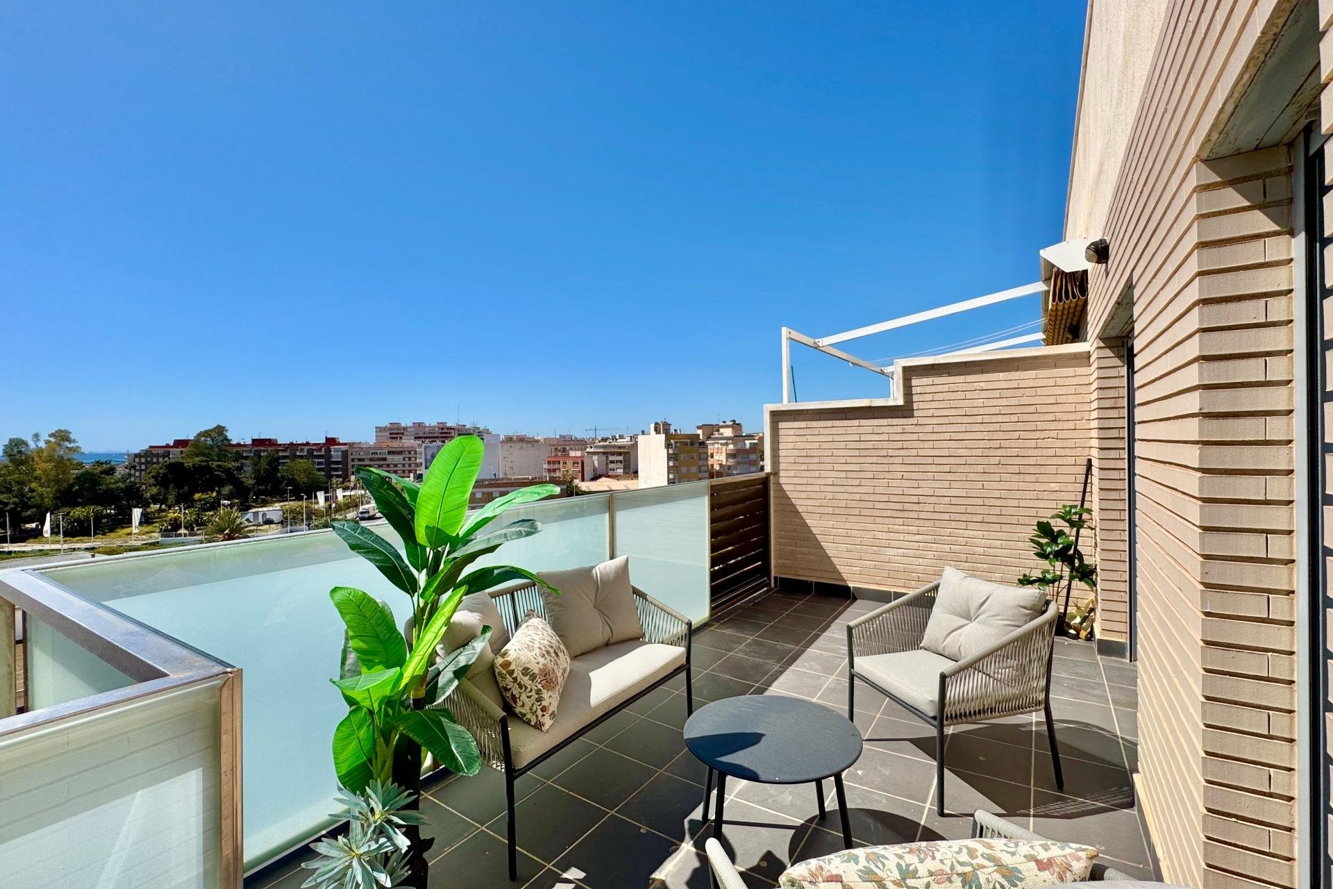 Revente - Appartement -
Torrevieja - PARQUE DE LAS NACIONES