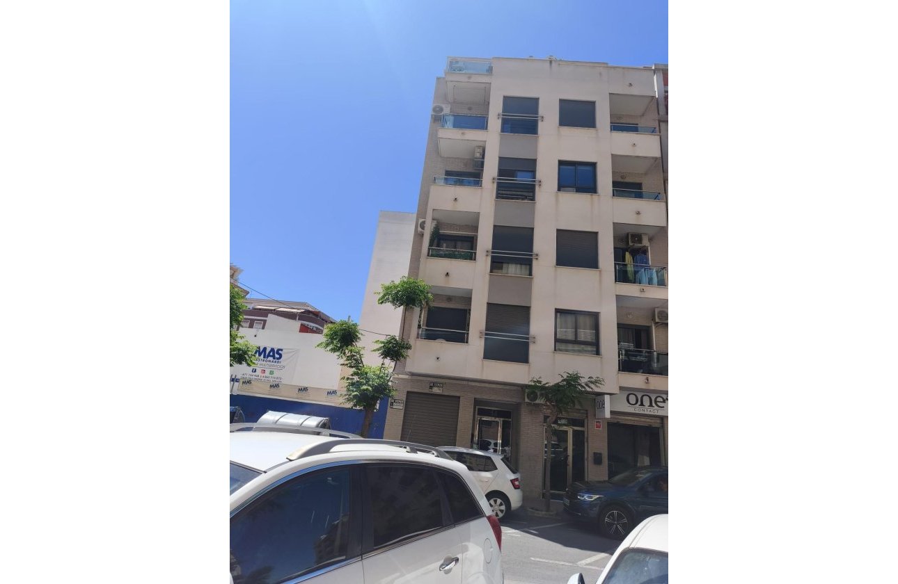 Revente - Appartement -
Torrevieja - PARQUE DE LAS NACIONES