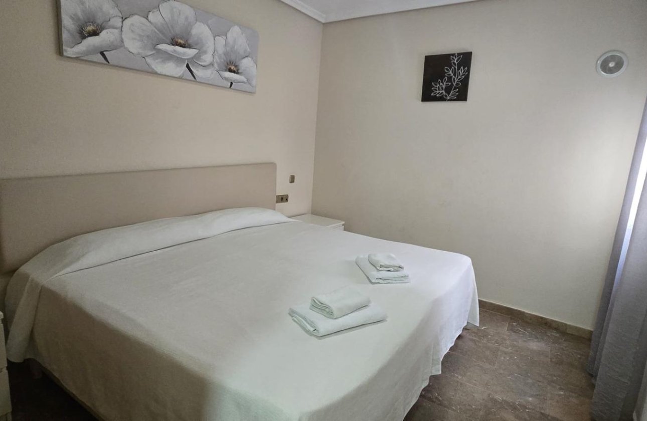 Revente - Appartement -
Torrevieja - PARQUE DE LAS NACIONES