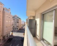 Revente - Appartement -
Torrevieja - PARQUE DE LAS NACIONES