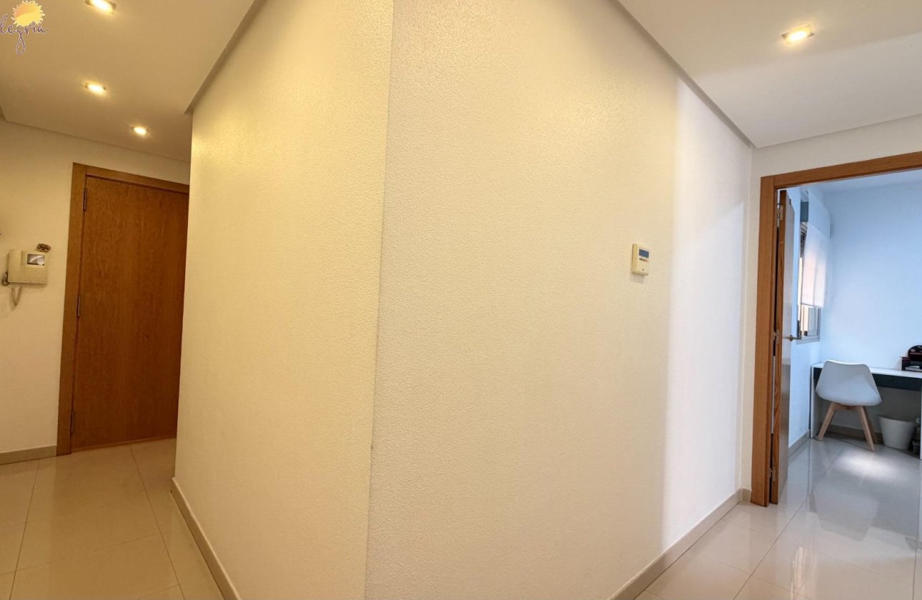 Revente - Appartement -
Torrevieja - PARQUE DE LAS NACIONES