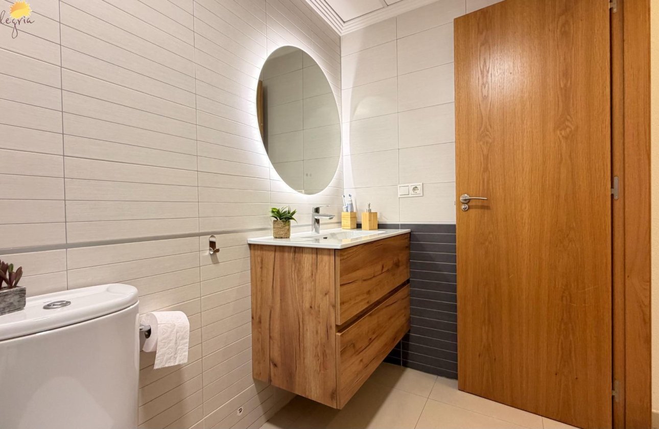 Revente - Appartement -
Torrevieja - PARQUE DE LAS NACIONES