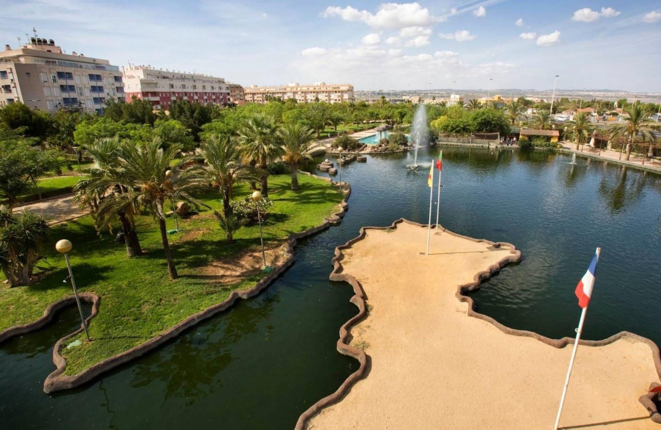 Revente - Appartement -
Torrevieja - PARQUE DE LAS NACIONES