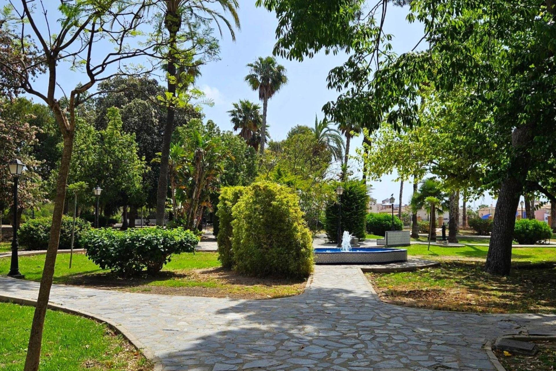 Revente - Appartement -
Torrevieja - PARQUE DE LAS NACIONES
