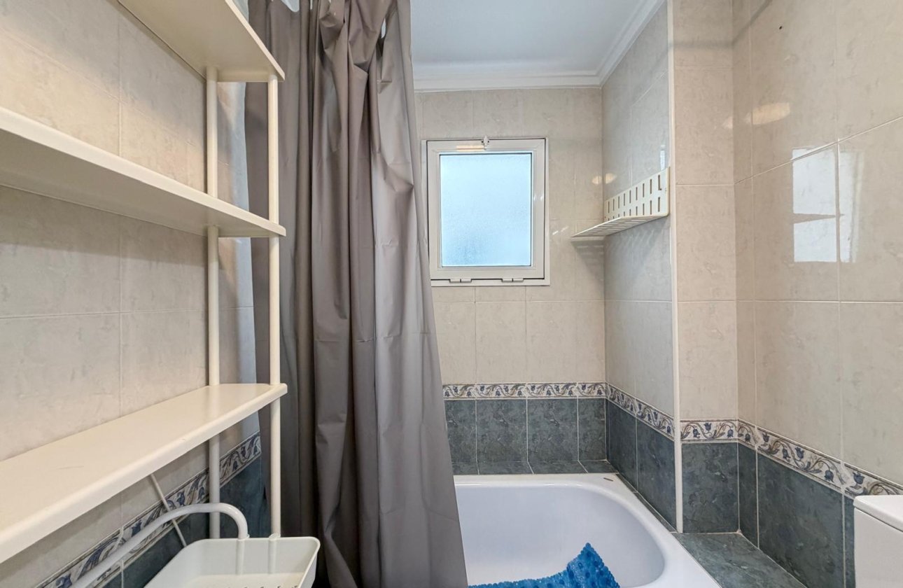 Revente - Appartement -
Torrevieja - PARQUE DE LAS NACIONES