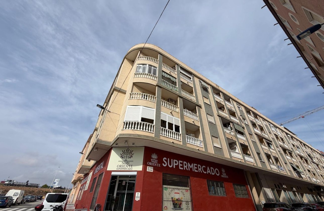 Revente - Appartement -
Torrevieja - PARQUE DE LAS NACIONES