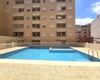 Revente - Appartement -
Torrevieja - Parque Las Naciones