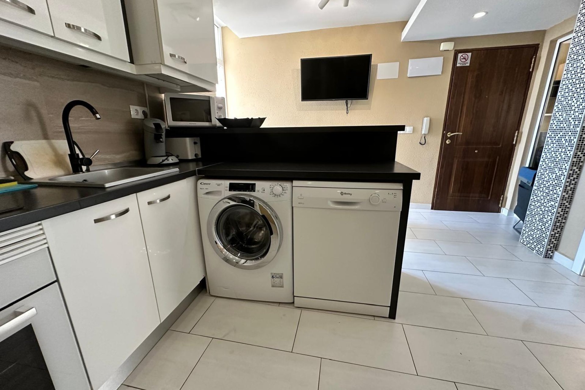 Revente - Appartement -
Torrevieja - Paseo Maritimo