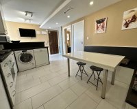 Revente - Appartement -
Torrevieja - Paseo Maritimo