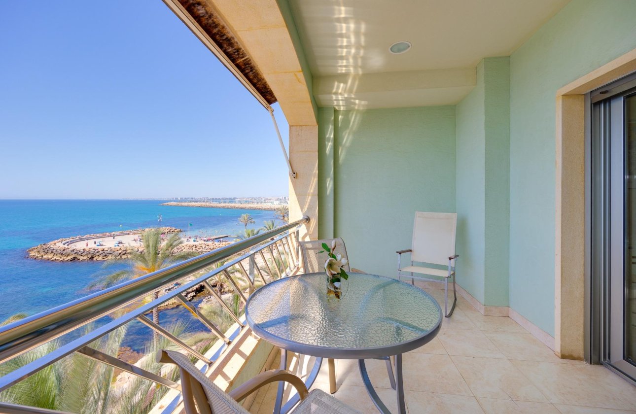 Revente - Appartement -
Torrevieja - Paseo Maritimo