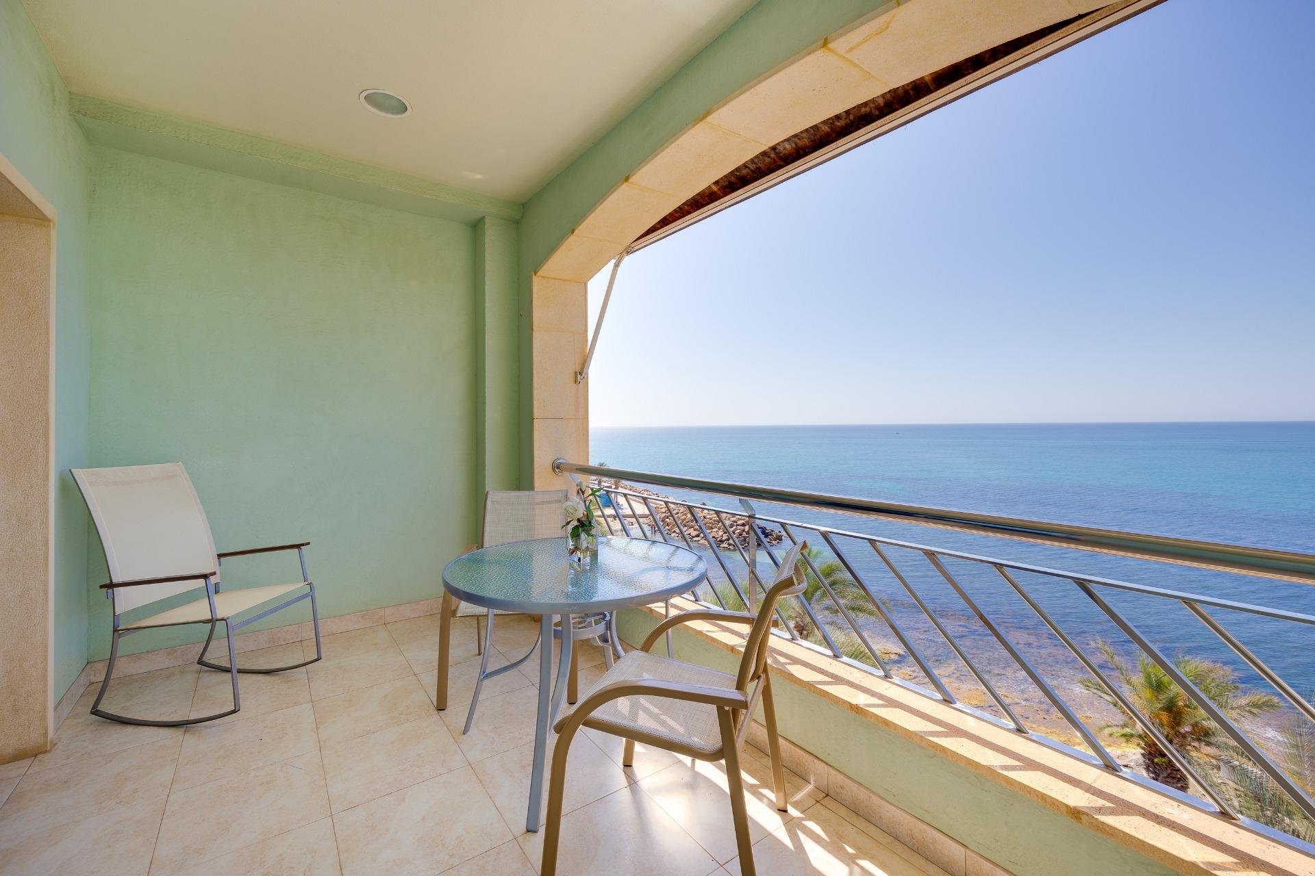 Revente - Appartement -
Torrevieja - Paseo Maritimo