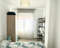 Revente - Appartement -
Torrevieja - Paseo Maritimo