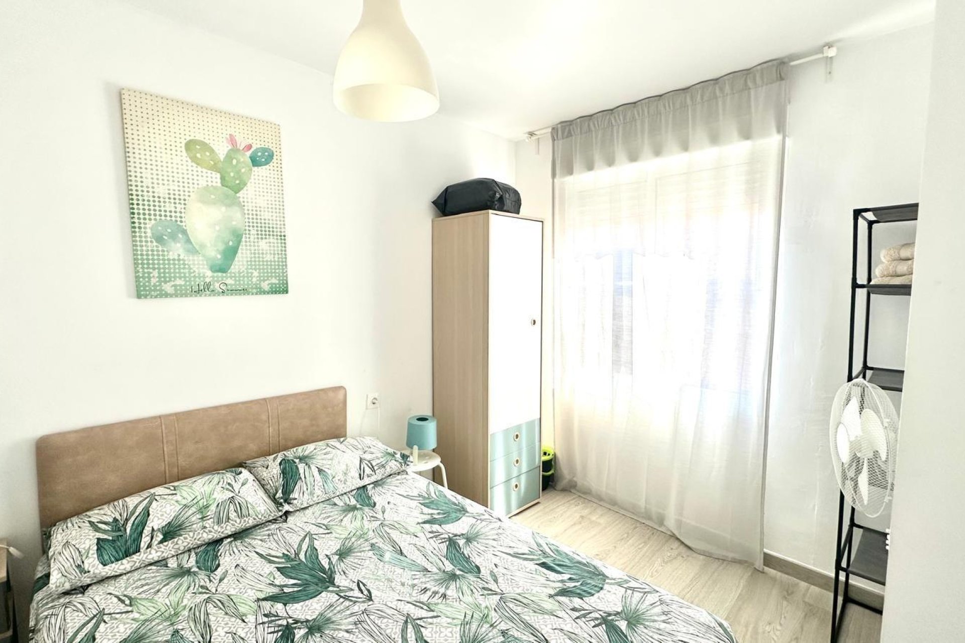 Revente - Appartement -
Torrevieja - Paseo Maritimo