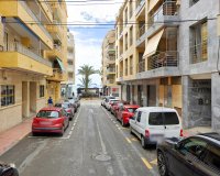 Revente - Appartement -
Torrevieja - Paseo Maritimo