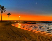 Revente - Appartement -
Torrevieja - Paseo Maritimo