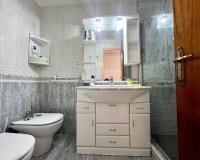 Revente - Appartement -
Torrevieja - Paseo Maritimo