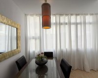 Revente - Appartement -
Torrevieja - Paseo Maritimo