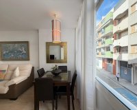 Revente - Appartement -
Torrevieja - Paseo Maritimo