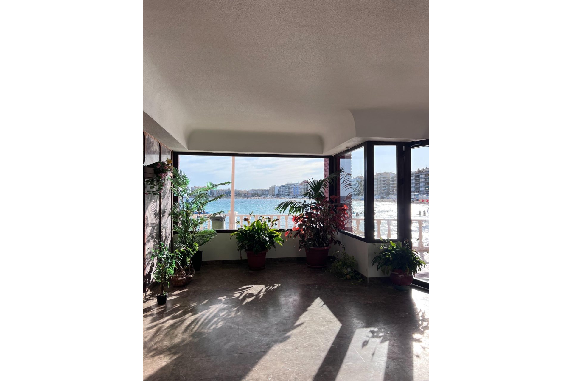 Revente - Appartement -
Torrevieja - Playa de los Locos