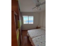 Revente - Appartement -
Torrevieja - Playa de los Locos