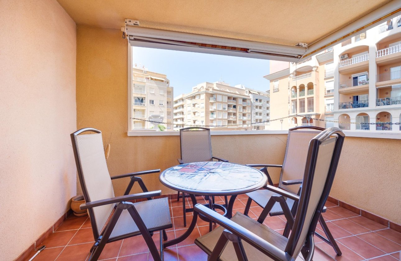Revente - Appartement -
Torrevieja - Playa de los Locos