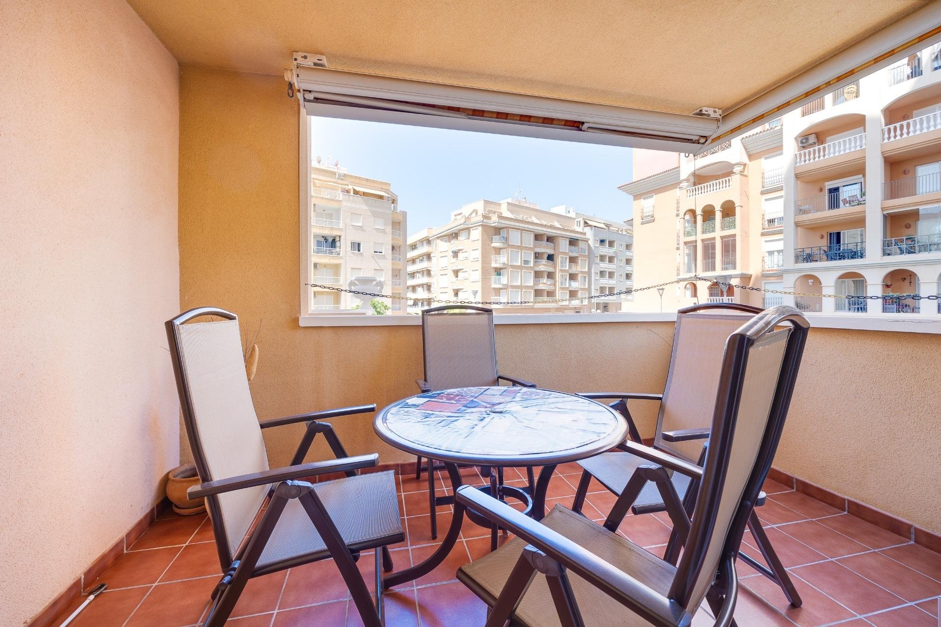 Revente - Appartement -
Torrevieja - Playa de los Locos