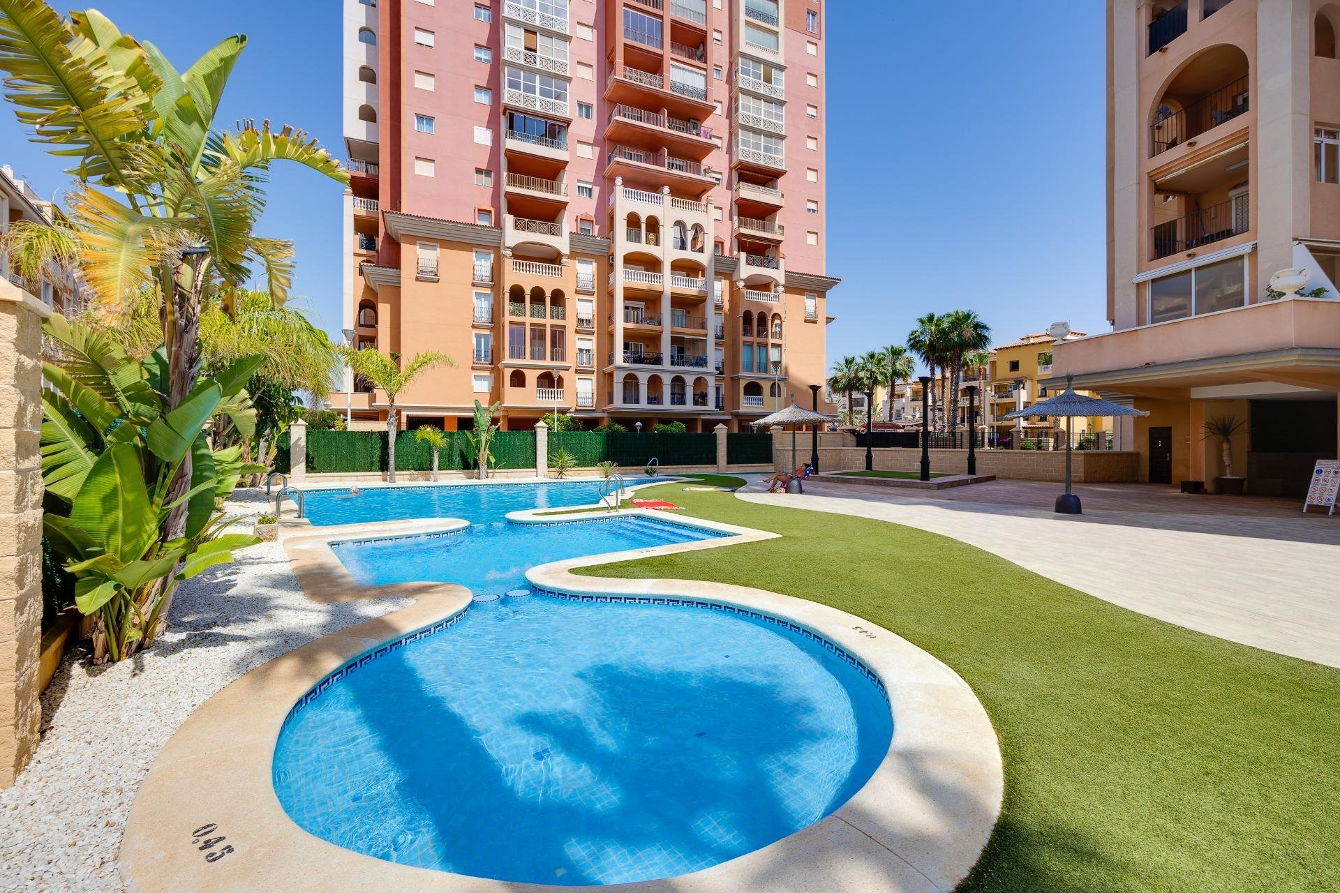 Revente - Appartement -
Torrevieja - Playa de los Locos