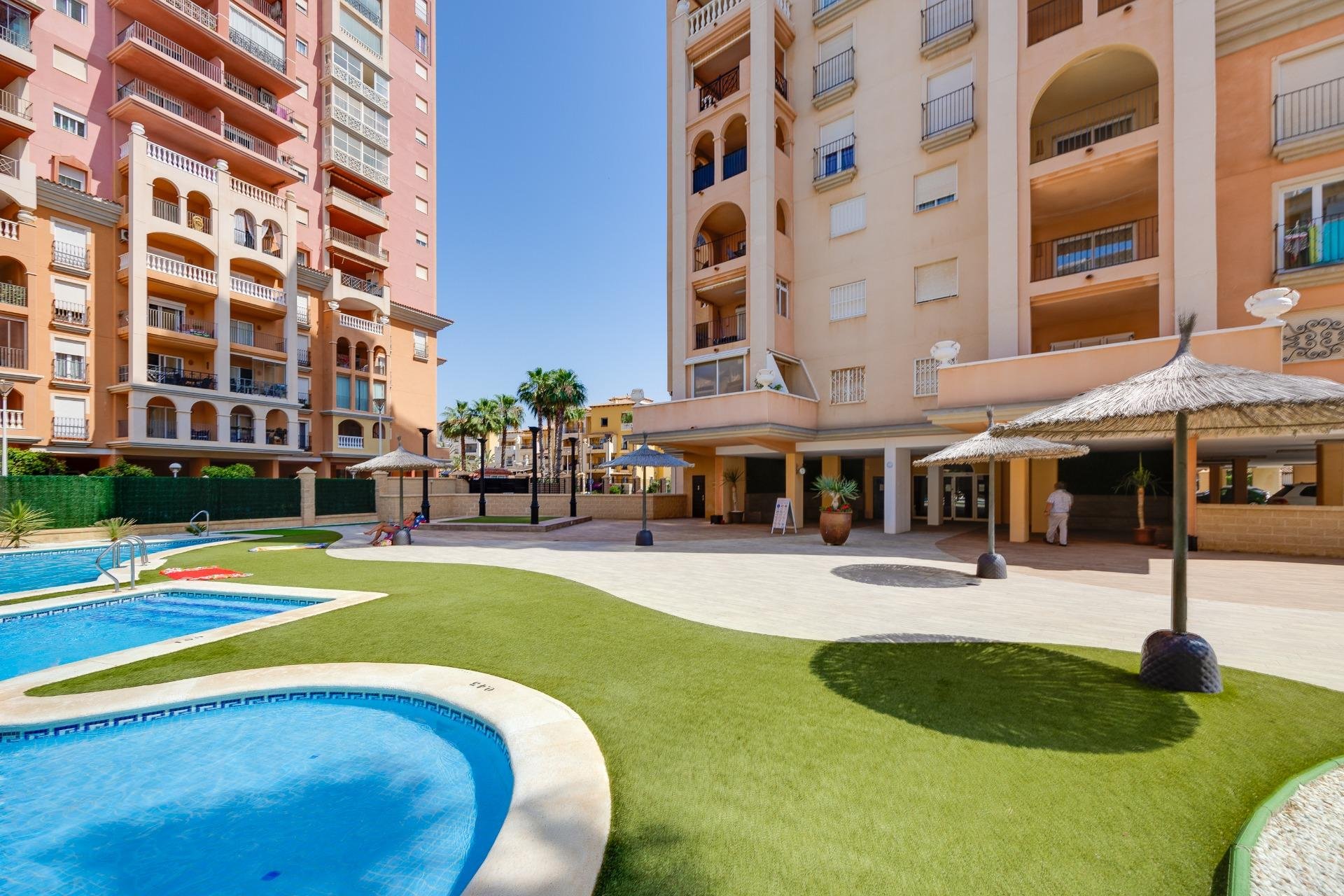 Revente - Appartement -
Torrevieja - Playa de los Locos