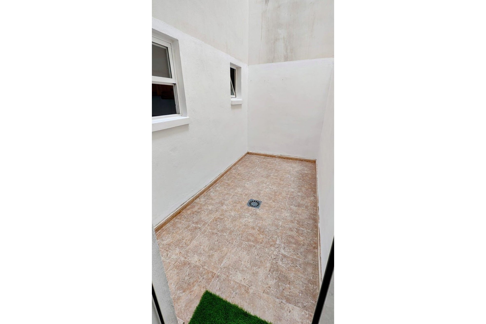 Revente - Appartement -
Torrevieja - Playa de los Locos
