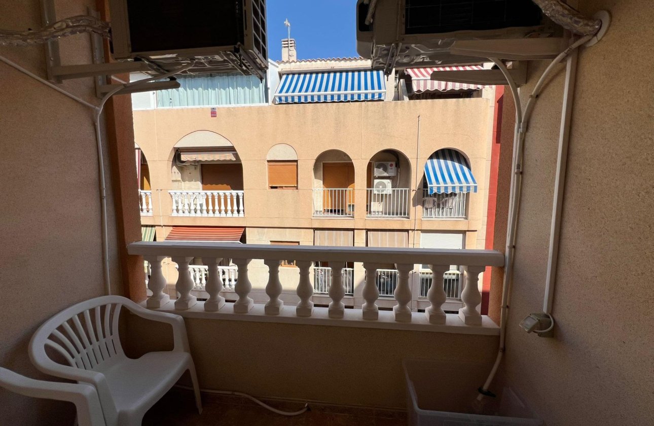 Revente - Appartement -
Torrevieja - Playa de los Locos