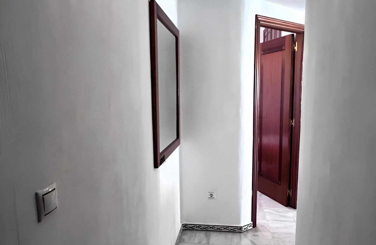 Revente - Appartement -
Torrevieja - Playa de los Locos