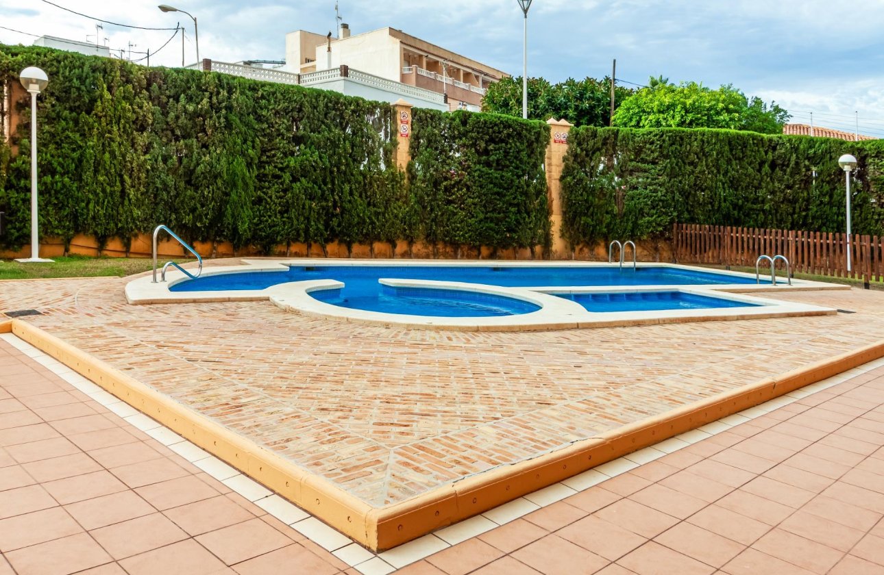 Revente - Appartement -
Torrevieja - Playa de los Locos