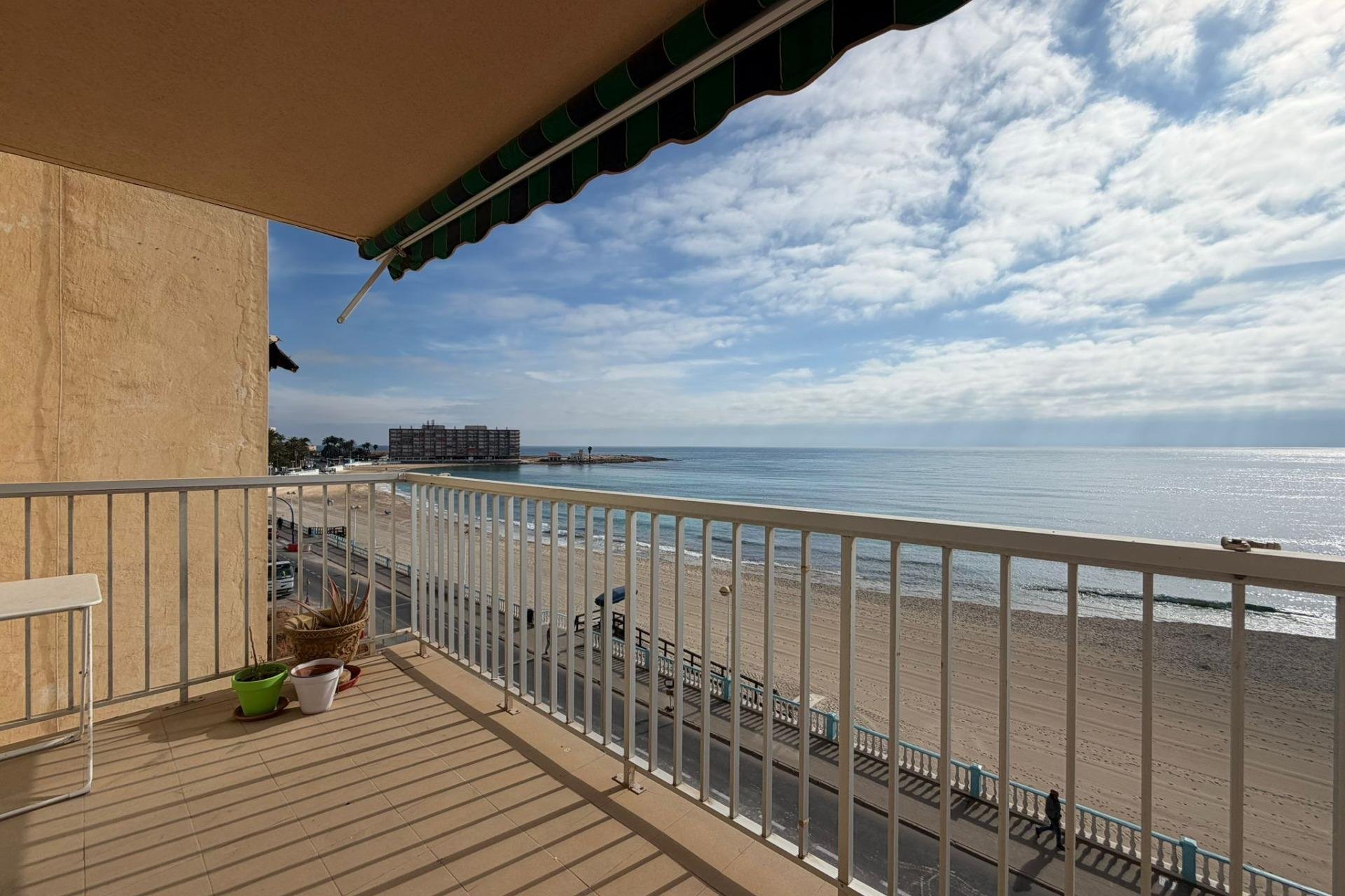 Revente - Appartement -
Torrevieja - Playa de los Locos