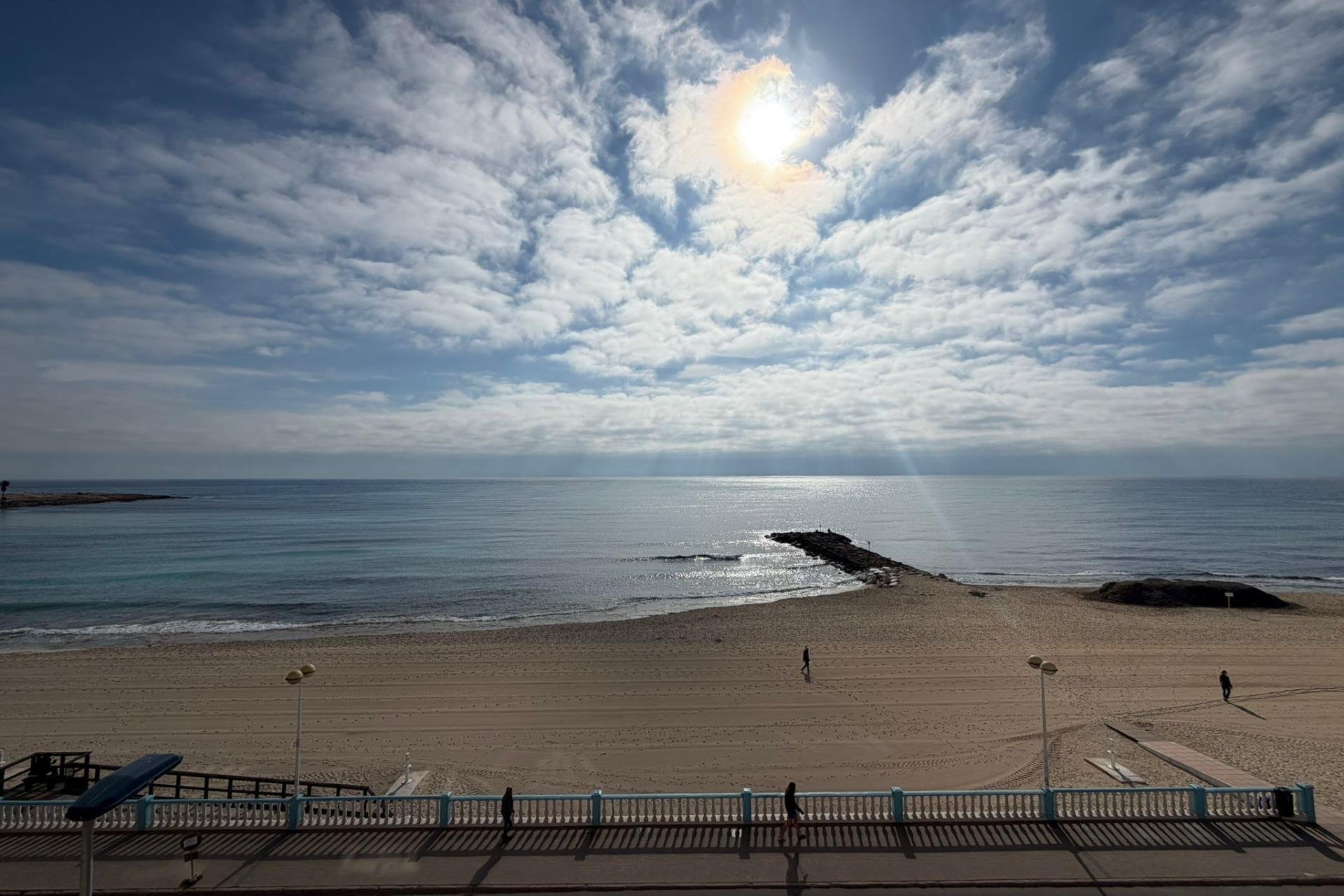 Revente - Appartement -
Torrevieja - Playa de los Locos