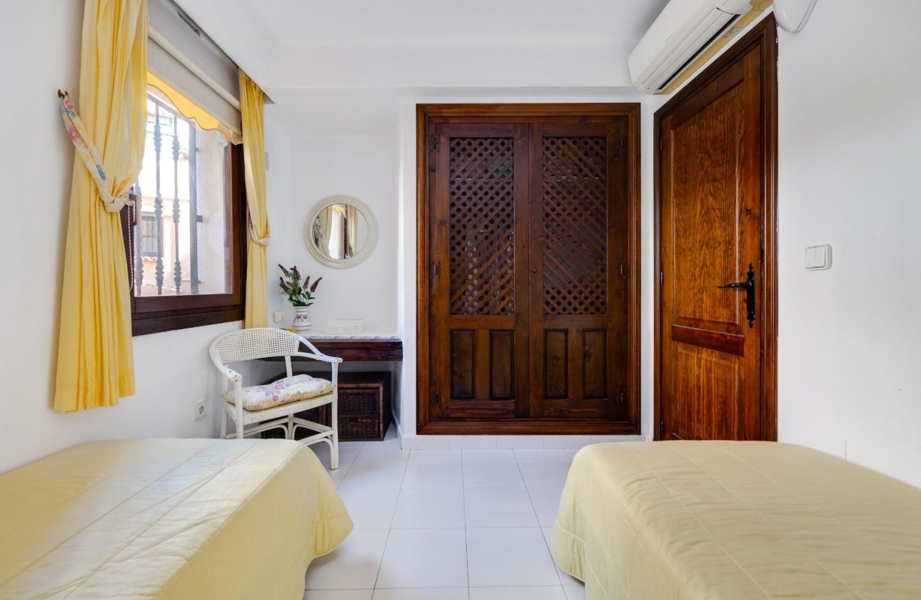 Revente - Appartement -
Torrevieja - Playa de los Locos