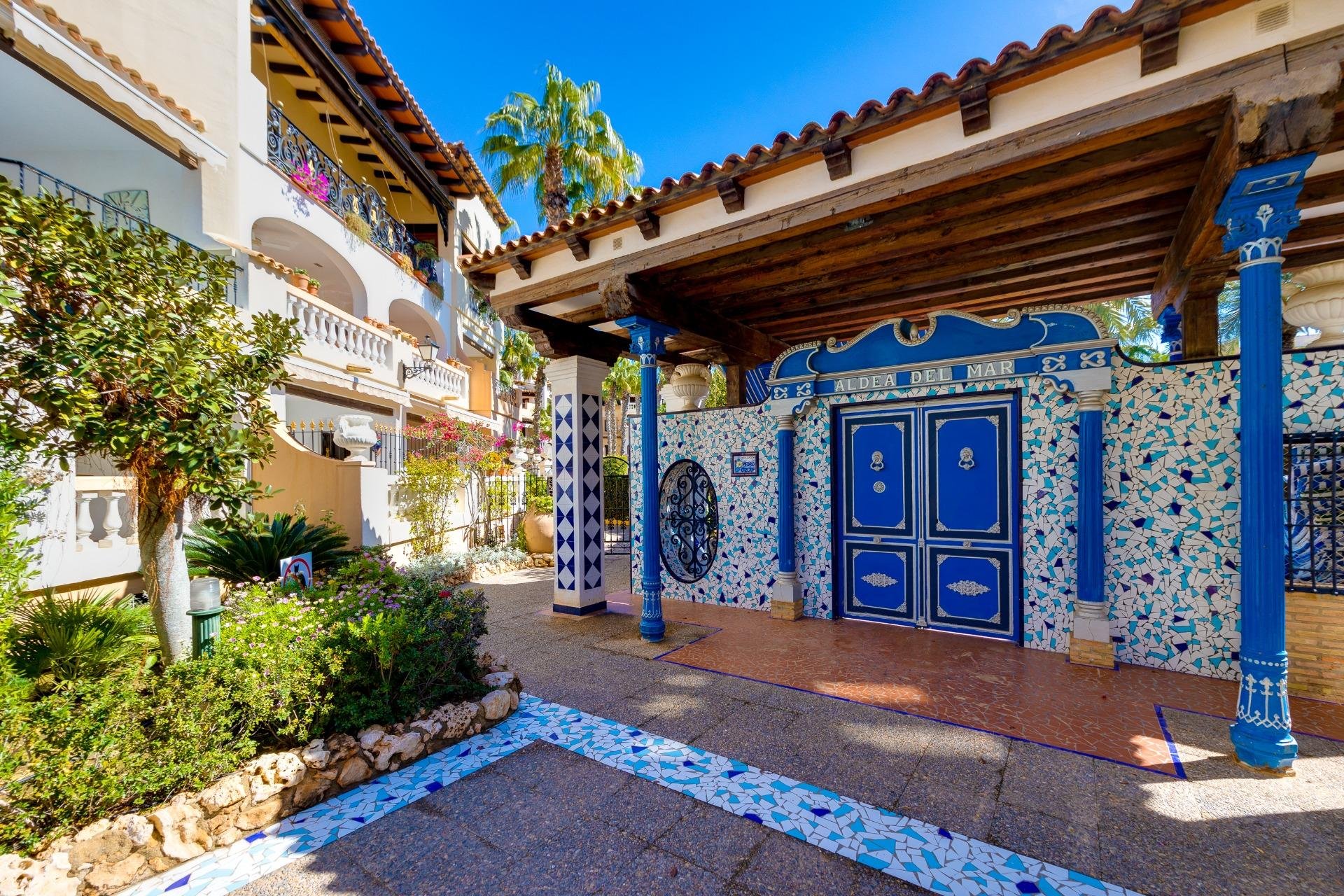 Revente - Appartement -
Torrevieja - Playa de los Locos