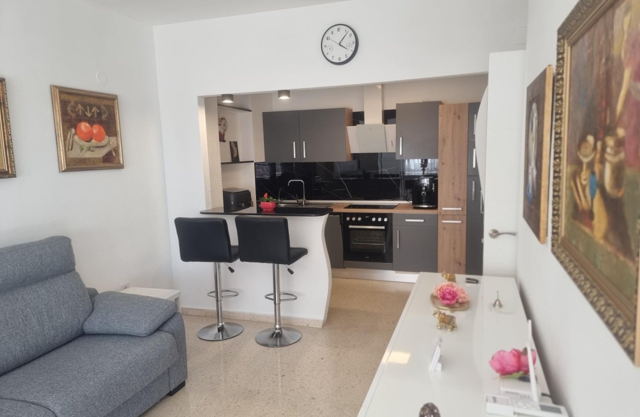 Revente - Appartement -
Torrevieja - Playa de los Locos