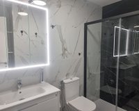 Revente - Appartement -
Torrevieja - Playa de los Locos