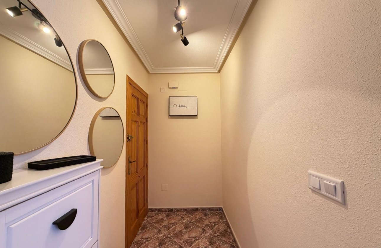 Revente - Appartement -
Torrevieja - Playa de los Locos