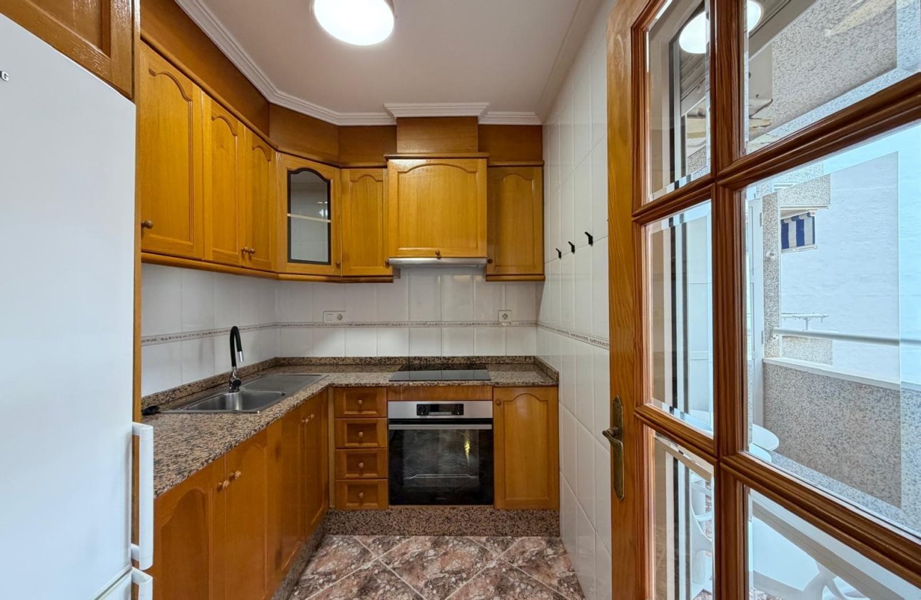 Revente - Appartement -
Torrevieja - Playa de los Locos