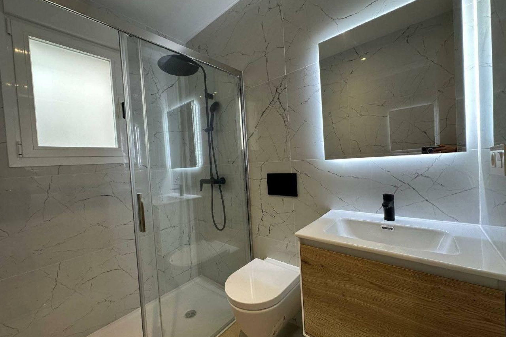 Revente - Appartement -
Torrevieja - Playa de los Locos