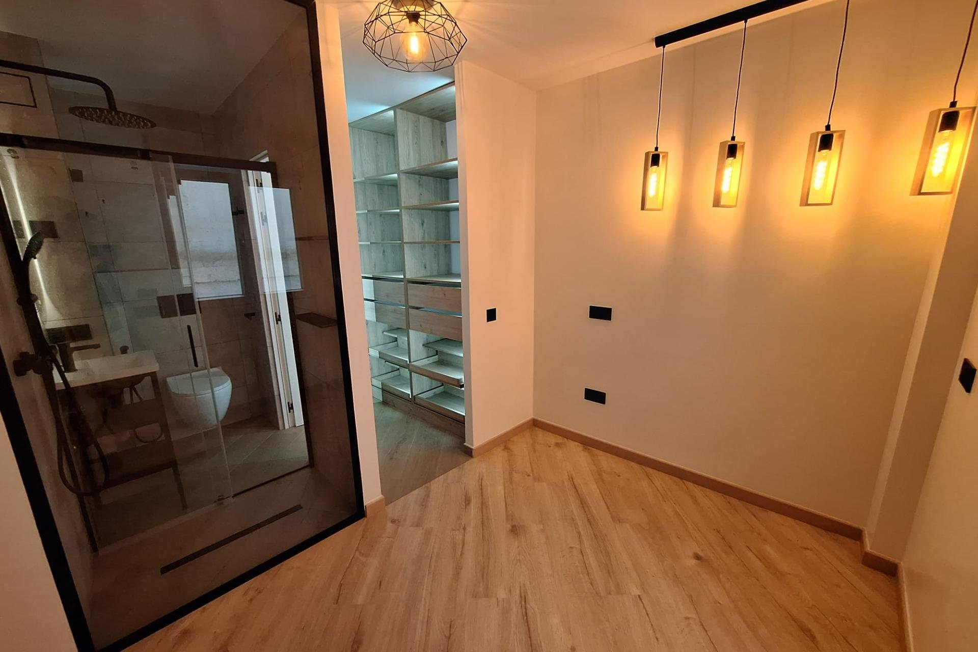 Revente - Appartement -
Torrevieja - Playa de los Locos