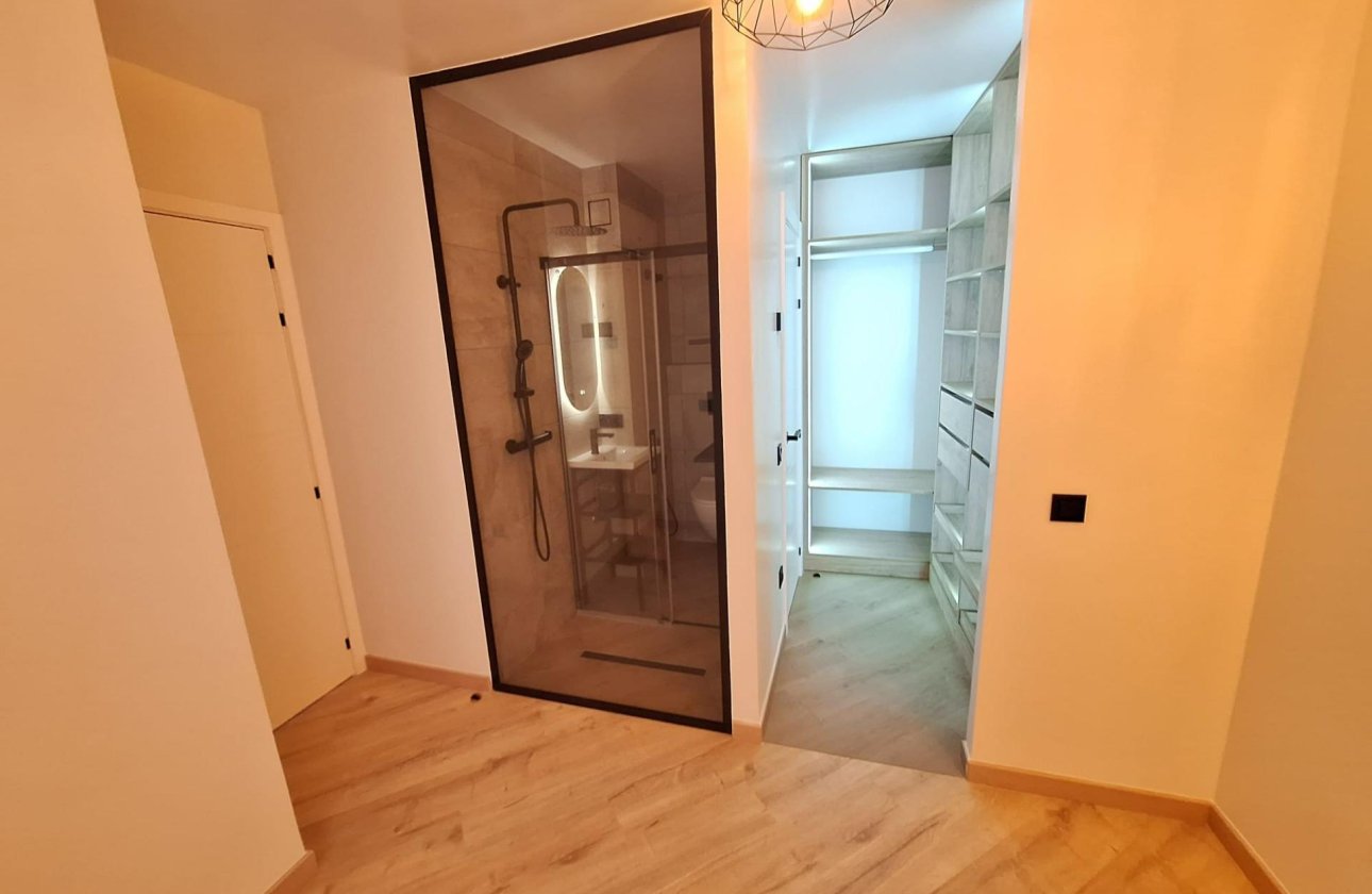 Revente - Appartement -
Torrevieja - Playa de los Locos
