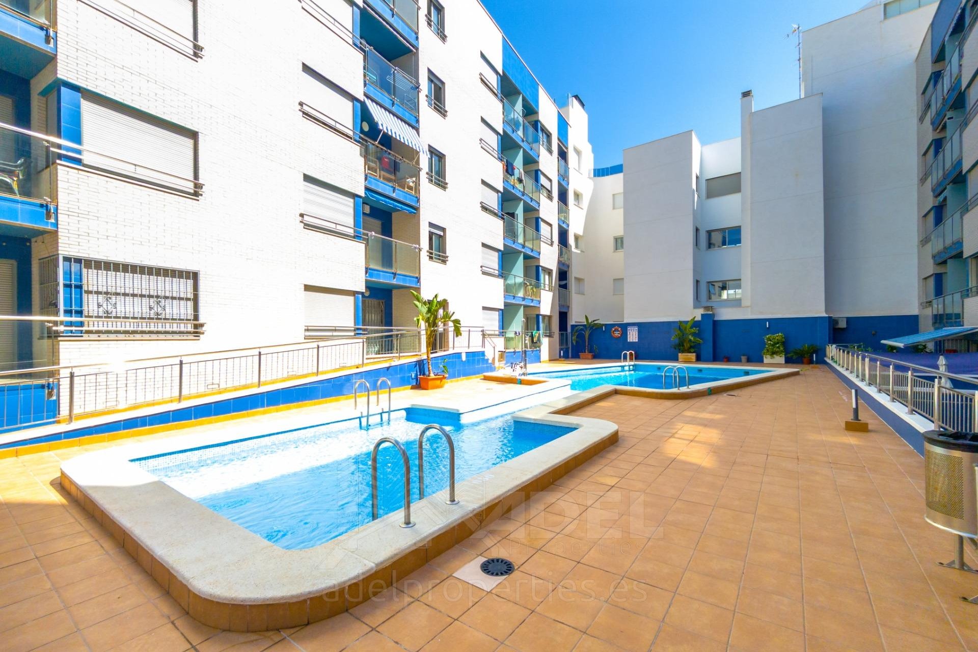 Revente - Appartement -
Torrevieja - Playa de los Locos