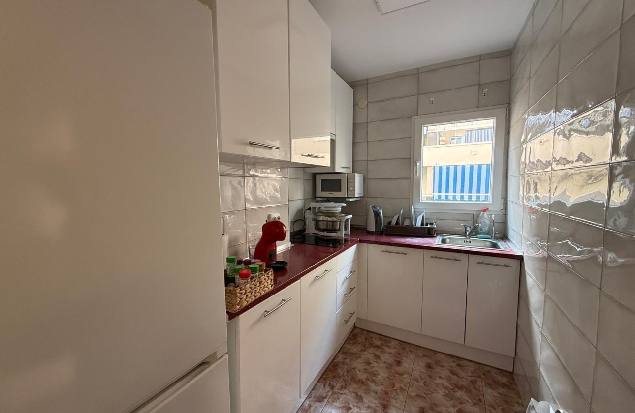 Revente - Appartement -
Torrevieja - Playa de los Locos