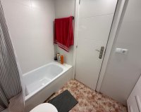 Revente - Appartement -
Torrevieja - Playa de los Locos
