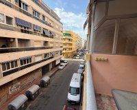 Revente - Appartement -
Torrevieja - Playa de los Locos