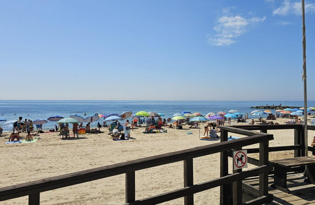 Revente - Appartement -
Torrevieja - Playa de los Locos